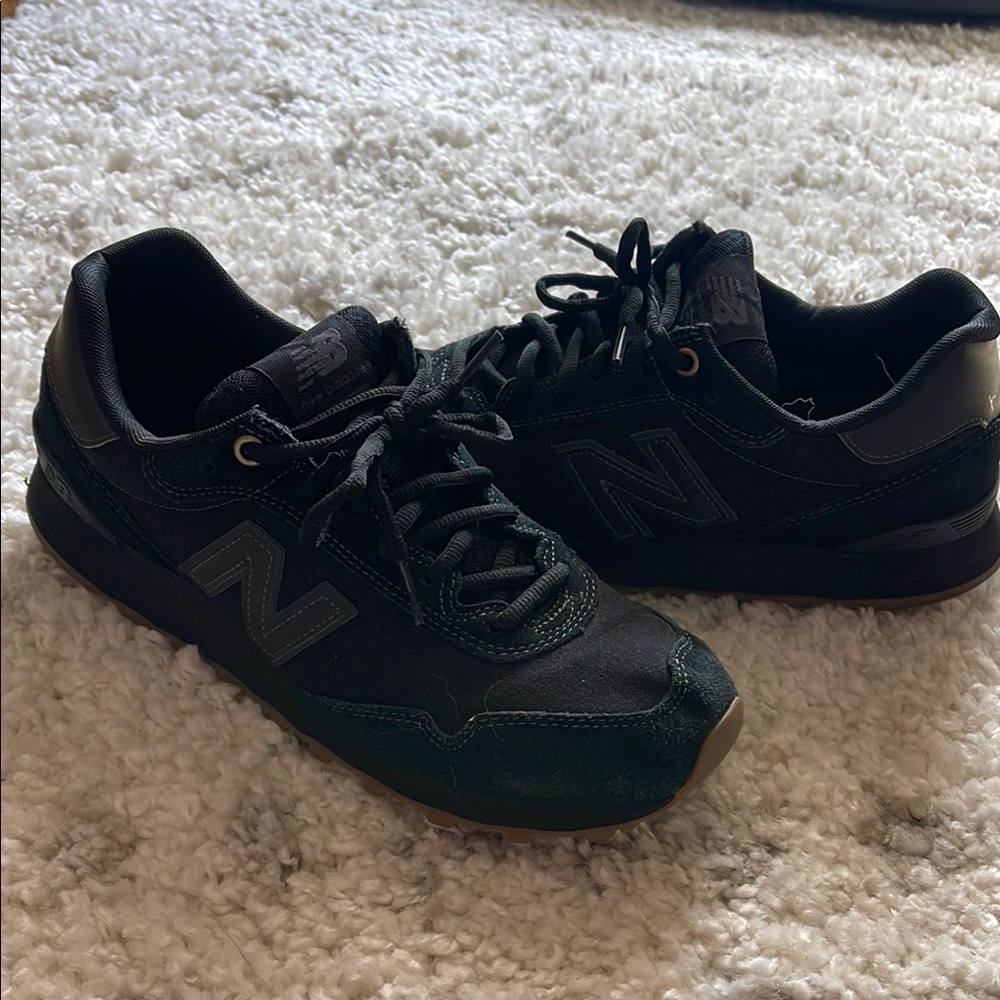 New Balance Men's Black Sneakers 10